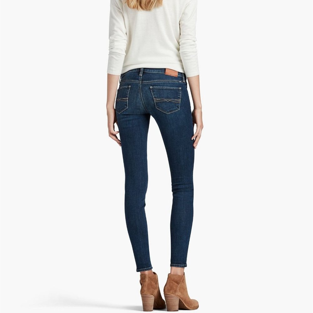 Lucky Brand Charlie Skinny Ankle Blue Jean Size 26